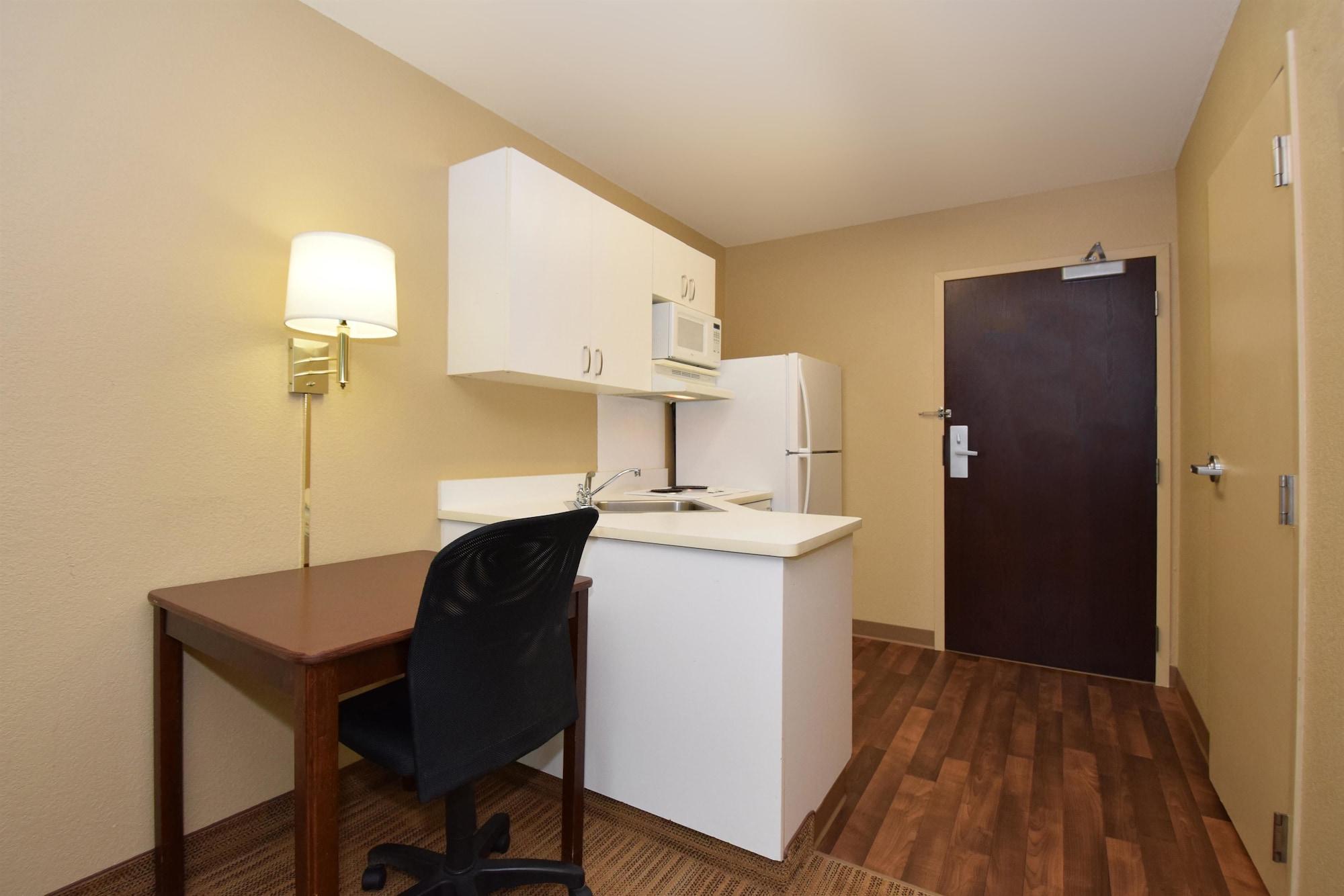 Extended Stay America Suites - New Orleans - Метейри Экстерьер фото