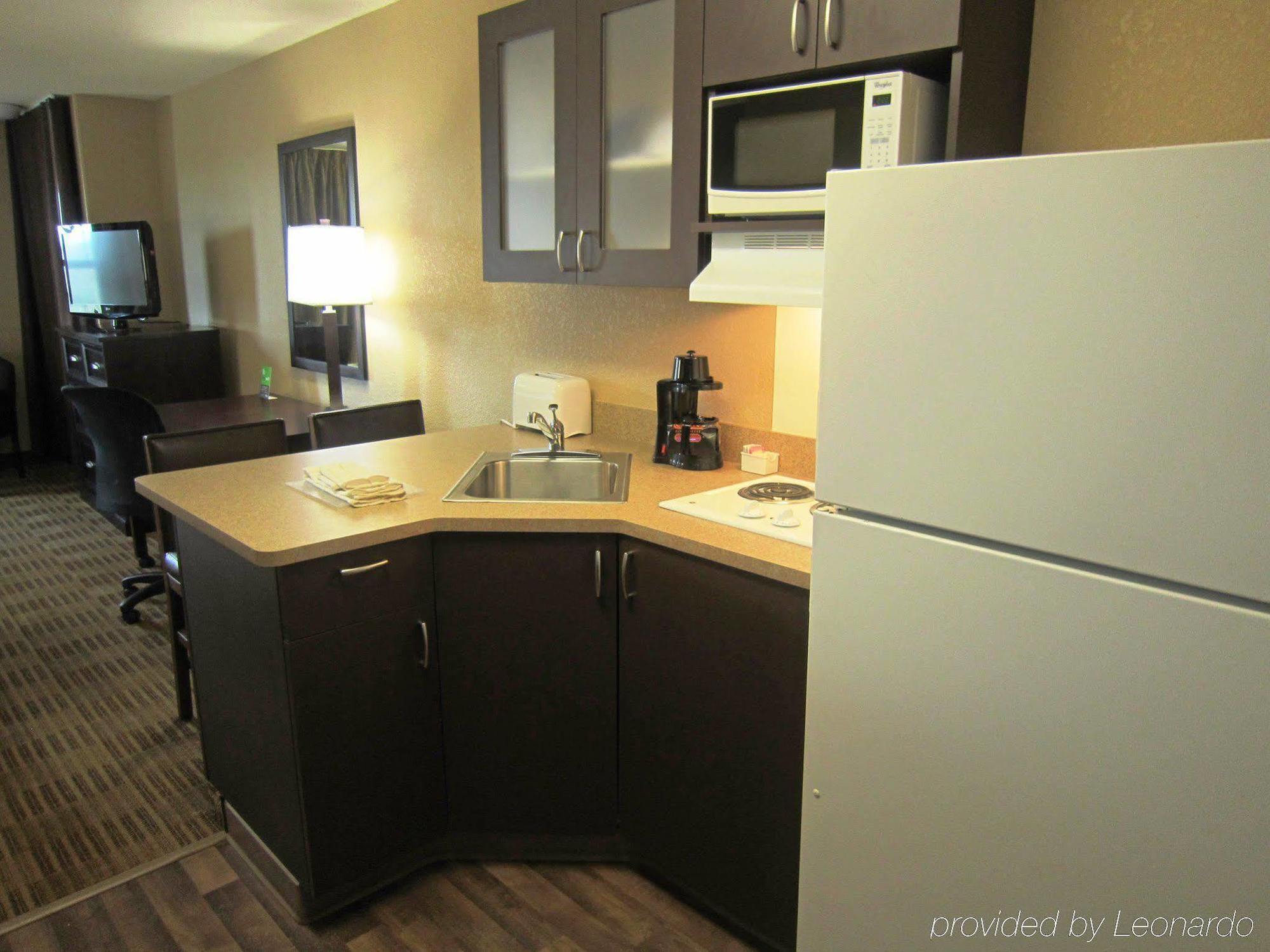 Extended Stay America Suites - New Orleans - Метейри Экстерьер фото